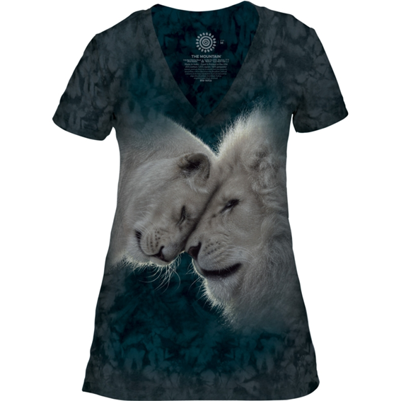 T-Shirt – Lion Love – V-Neck – XL/Woman’s